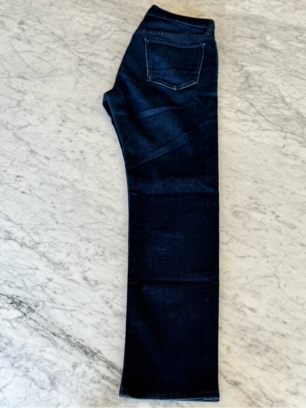 Banana Republic Traveler Slim Jeans – Dark Wash (31x30)